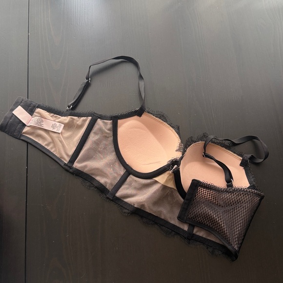 Victorias Secret DREAM ANGELS Black Pink Bodice Lace Floral Pushup Bra Size 32C - Picture 3 of 3